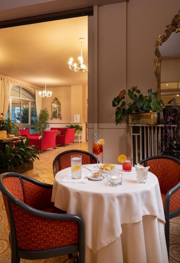 La Quiete Park Hotel Manerba del Garda Buitenkant foto
