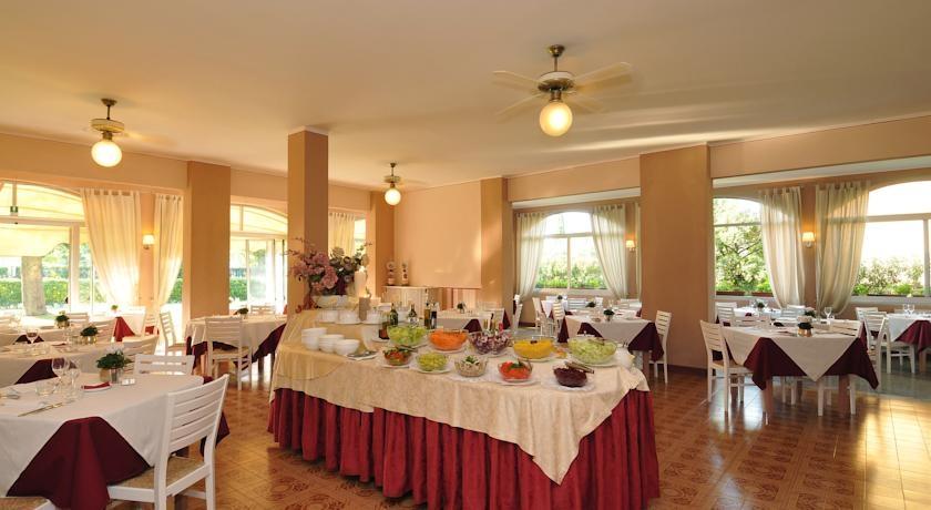 La Quiete Park Hotel Manerba del Garda Buitenkant foto