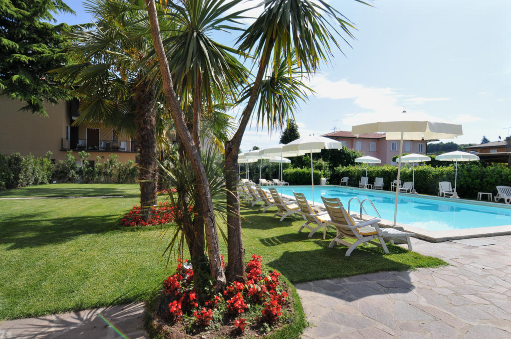 La Quiete Park Hotel Manerba del Garda Buitenkant foto