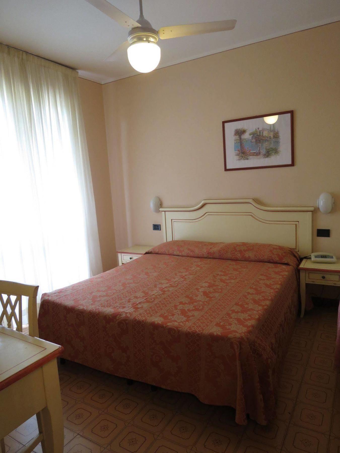 La Quiete Park Hotel Manerba del Garda Buitenkant foto