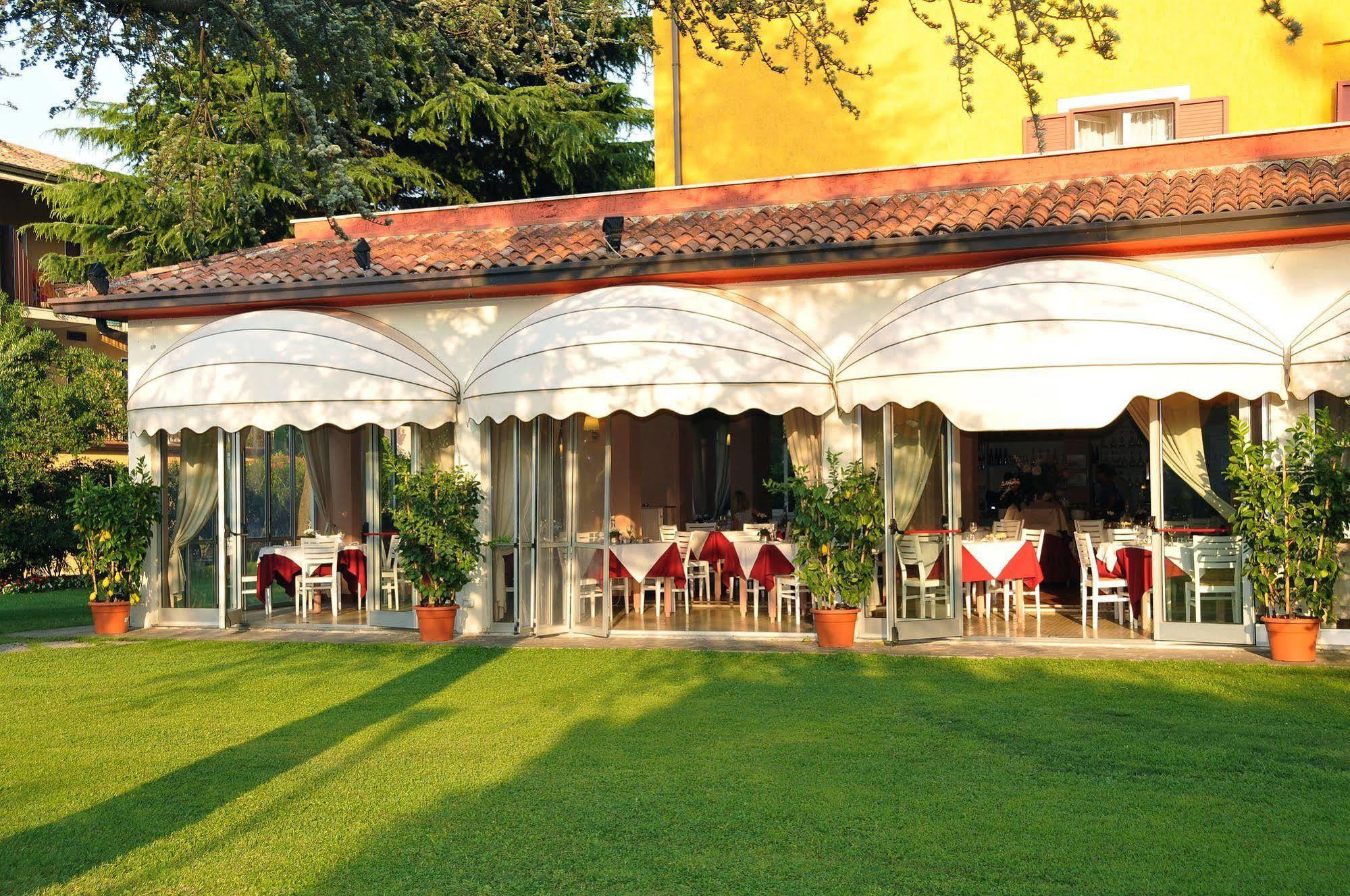 La Quiete Park Hotel Manerba del Garda Buitenkant foto